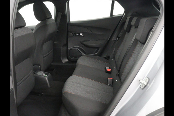 Peugeot 2008 1.2 Hybrid 136 Style | Automaat | Carplay | Climate control | Parkeerhulp | Full LED | Cruise control | Bluetooth