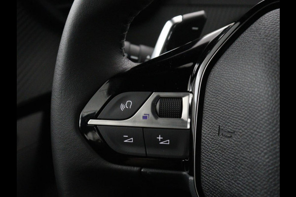 Peugeot 2008 1.2 Hybrid 136 Style | Automaat | Carplay | Climate control | Parkeerhulp | Full LED | Cruise control | Bluetooth