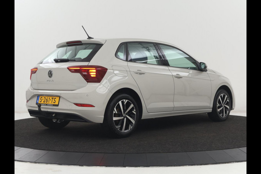 Volkswagen Polo 1.0 TSI Life Business | Stoelverwarming | Adaptive cruise | Carplay | Trekhaak | Navigatie | Full LED | 16'' | Climate control | DAB | Bluetooth
