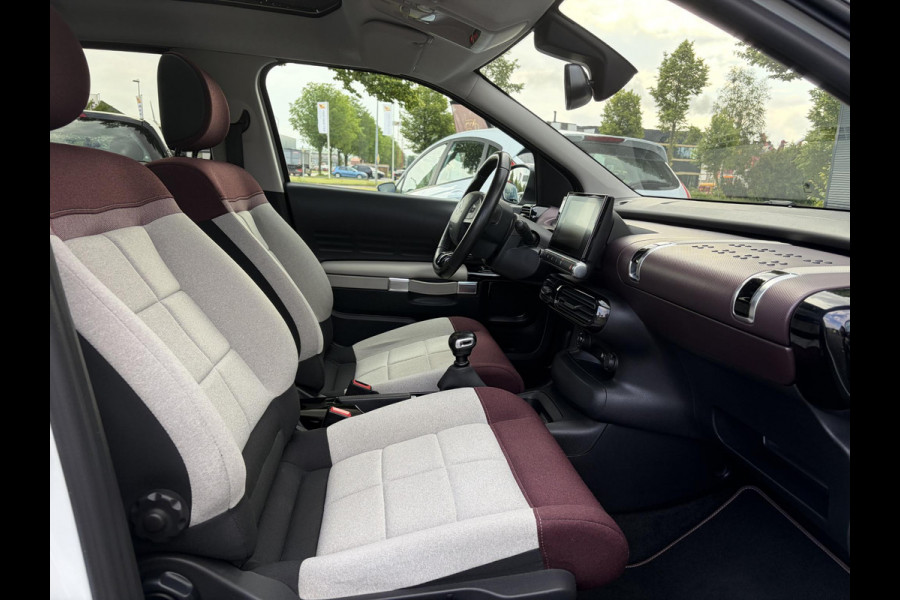 Citroën C4 Cactus 1.2 PureTech Shine 131pk,6 Bak,D-riem vv in 204,Pano,Trekhaak,Camera,Navi,Dodehoek,Keyless,Clima,Cruise,N.A.P,Recent beurt gehad,Pdc V+A,Lm velgen,Apk tot 06-2027