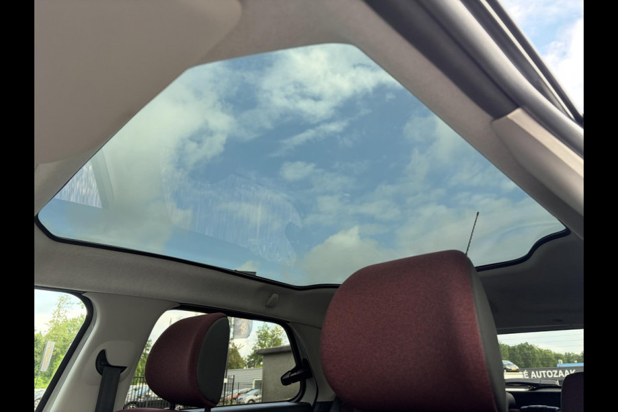 Citroën C4 Cactus 1.2 PureTech Shine 131pk,6 Bak,D-riem vv in 204,Pano,Trekhaak,Camera,Navi,Dodehoek,Keyless,Clima,Cruise,N.A.P,Recent beurt gehad,Pdc V+A,Lm velgen,Apk tot 06-2027