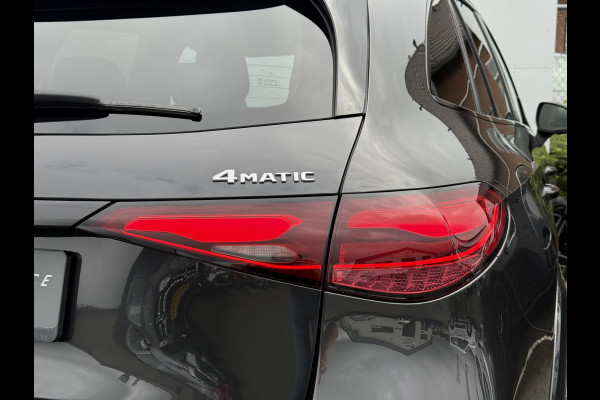 Mercedes-Benz GLC 300e 4MATIC AMG Line | Trekhaak | Distronic | CarPlay | Camera | 19 inch