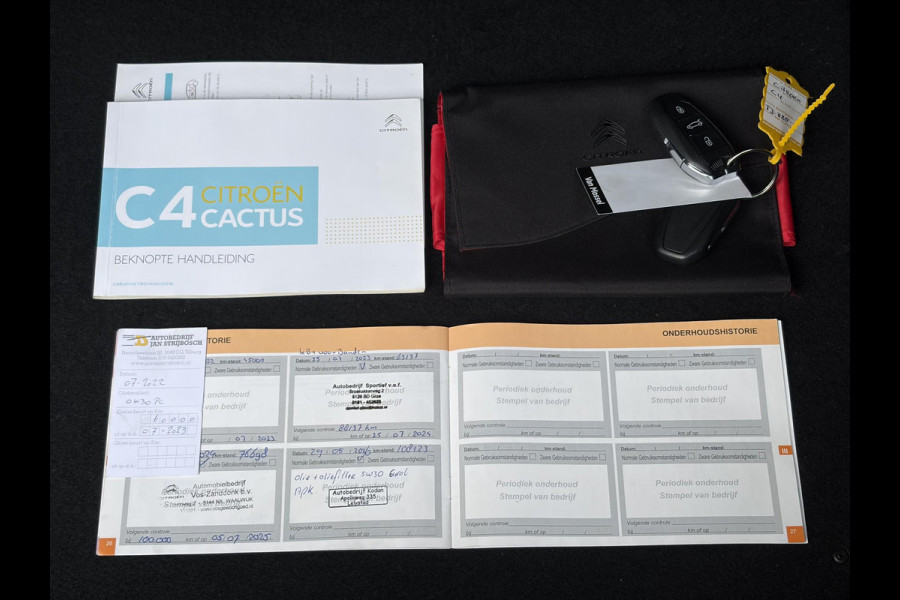 Citroën C4 Cactus 1.2 PureTech Shine 131pk,6 Bak,D-riem vv in 204,Pano,Trekhaak,Camera,Navi,Dodehoek,Keyless,Clima,Cruise,N.A.P,Recent beurt gehad,Pdc V+A,Lm velgen,Apk tot 06-2027