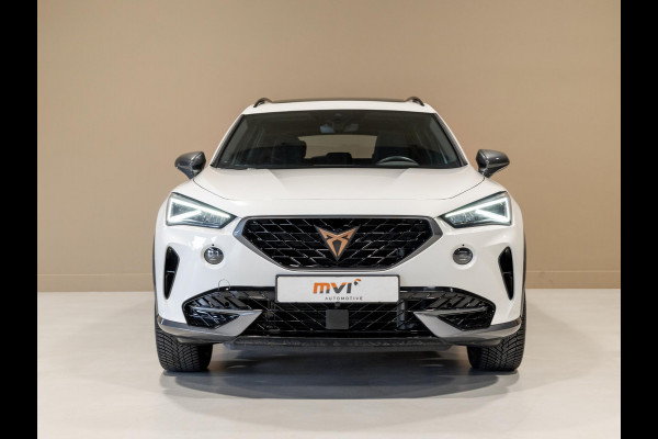 CUPRA Formentor 1.5 TSI Business Edition Plus / 150pk / Panorama dak / Achteruitrij camera / Stoel en stuur verwarming /