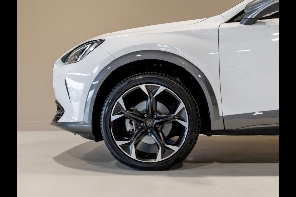 CUPRA Formentor 1.5 TSI Business Edition Plus / 150pk / Panorama dak / Achteruitrij camera / Stoel en stuur verwarming /
