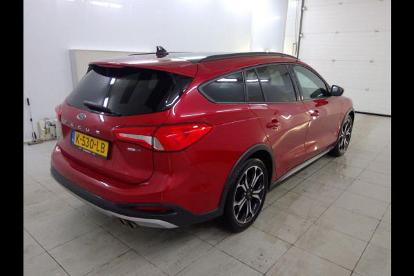 Ford FOCUS Wagon 1.0 EcoBoost Hybrid Active X Business 126.500 KM | Trekhaak | Navigatie | Panorama Dak