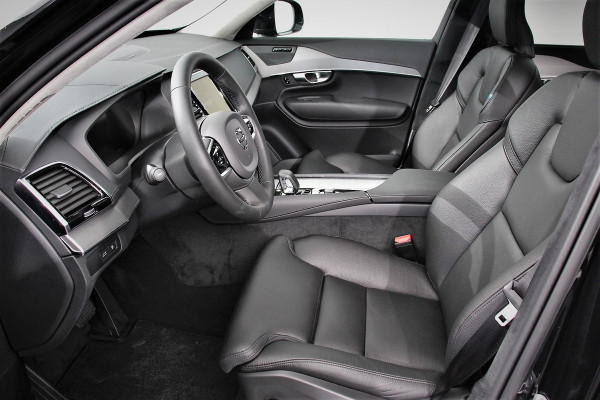 Volvo XC90 2.0 T8 455pk Recharge AWD Ultimate Dark Leder Panorama-schuifdak Navigatie Harman Kardon Electrisch bedienbare achterklep Camera Cruise control Apple Carplay/ Android Auto