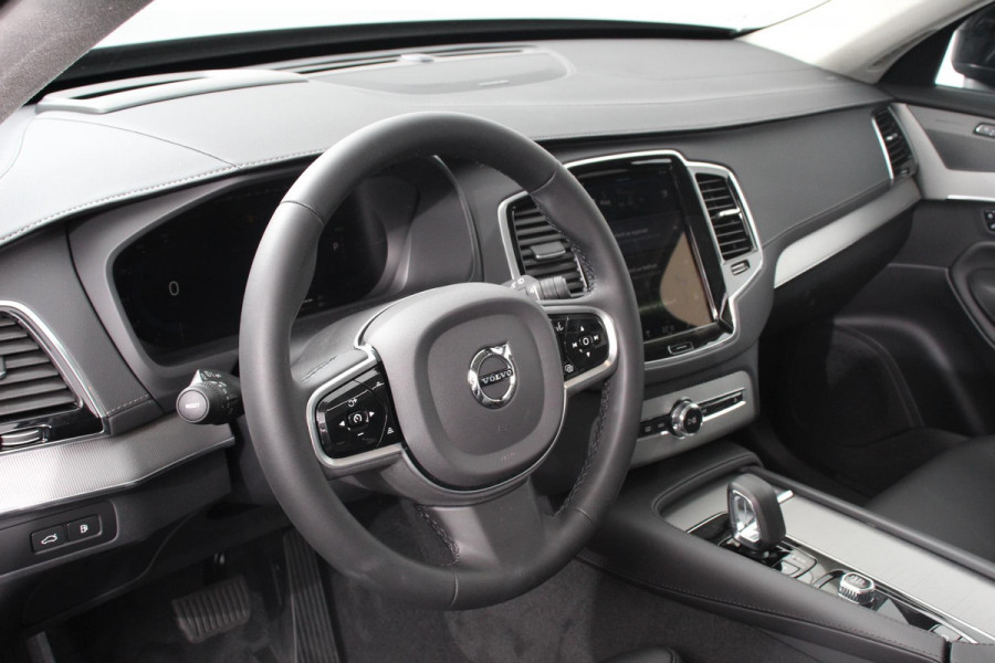 Volvo XC90 2.0 T8 455pk Recharge AWD Ultimate Dark Leder Panorama-schuifdak Navigatie Harman Kardon Electrisch bedienbare achterklep Camera Cruise control Apple Carplay/ Android Auto
