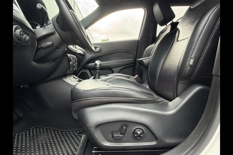 Jeep Compass 1.4 MultiAir Opening Edition Plus | Navigatie | Leder | Beats audio | Stoel + stuurwiel verwarming