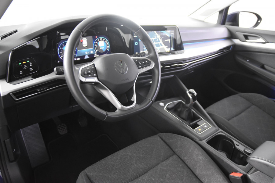 Volkswagen Golf Life *1ste Eigenaar*Navigatie*Camera*Carplay*