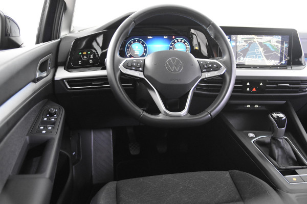 Volkswagen Golf Life *1ste Eigenaar*Navigatie*Camera*Carplay*