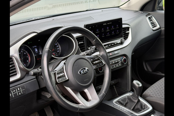 Kia Ceed Sportswagon 1.5 160PK T-GDi DynamicLine Carplay|Cruise|Trekhaak|Camera|