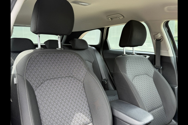 Kia Ceed Sportswagon 1.5 160PK T-GDi DynamicLine Carplay|Cruise|Trekhaak|Camera|