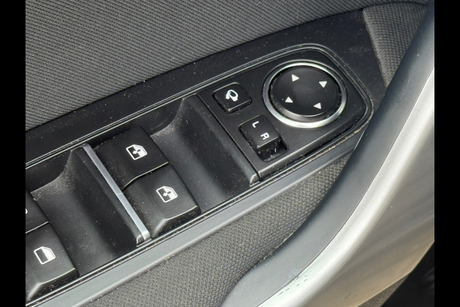 Kia Ceed Sportswagon 1.5 160PK T-GDi DynamicLine Carplay|Cruise|Trekhaak|Camera|