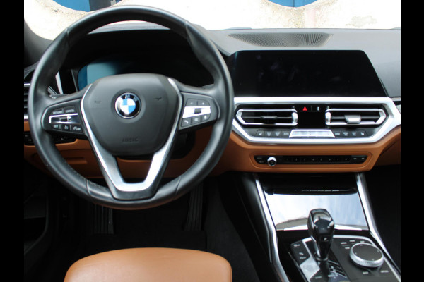 BMW 3-serie 320i High Executive Edition | APPLE CARPLAY / ANDROID AUTO | LEDEREN BEKLEDING | STOELVERWARMING |
