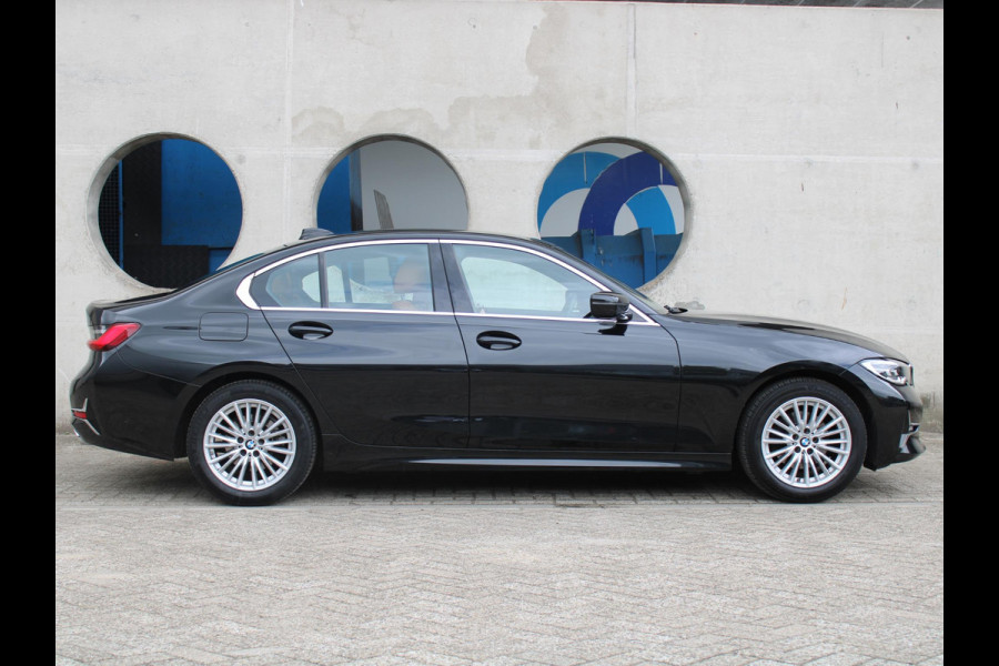 BMW 3-serie 320i High Executive Edition | APPLE CARPLAY / ANDROID AUTO | LEDEREN BEKLEDING | STOELVERWARMING |