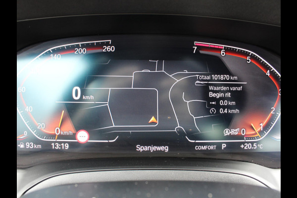 BMW 3-serie 320i High Executive Edition | APPLE CARPLAY / ANDROID AUTO | LEDEREN BEKLEDING | STOELVERWARMING |
