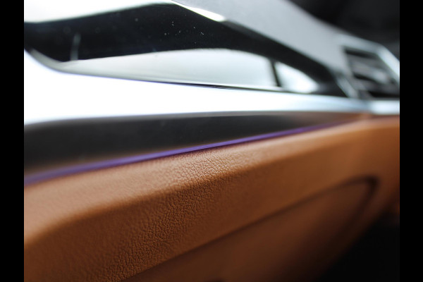 BMW 3-serie 320i High Executive Edition | APPLE CARPLAY / ANDROID AUTO | LEDEREN BEKLEDING | STOELVERWARMING |