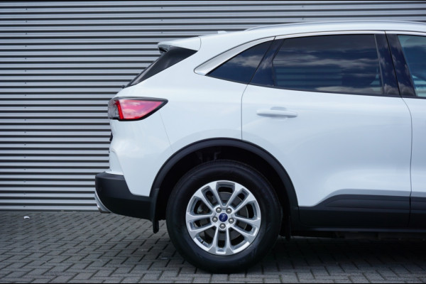Ford Kuga 225PK PHEV Titanium AUTOM. | CAMERA | AFN. TREKHAAK | NAVI
