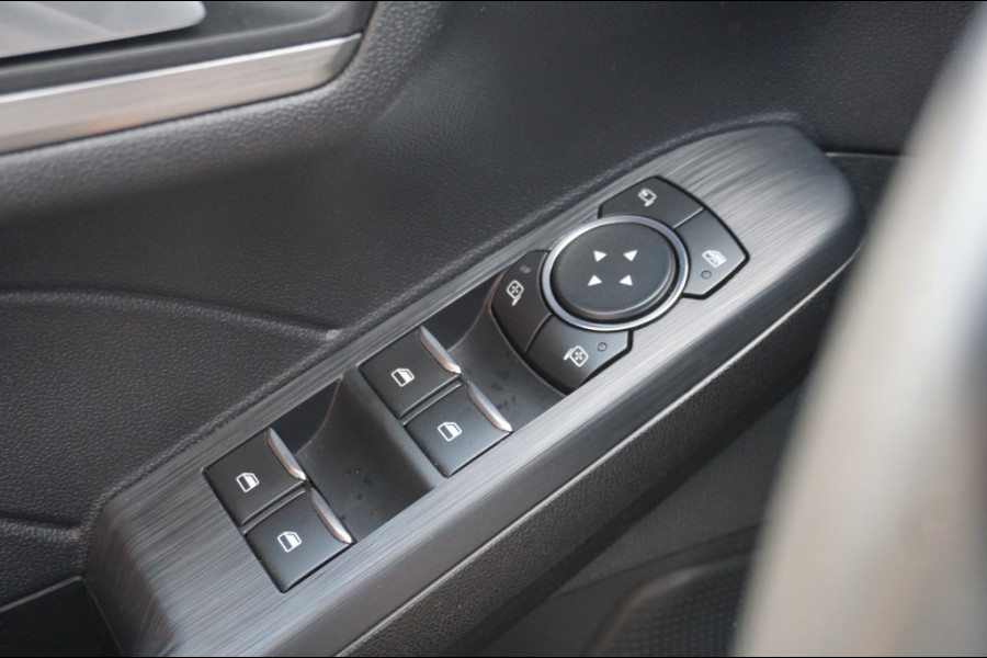 Ford Kuga 225PK PHEV Titanium AUTOM. | CAMERA | AFN. TREKHAAK | NAVI