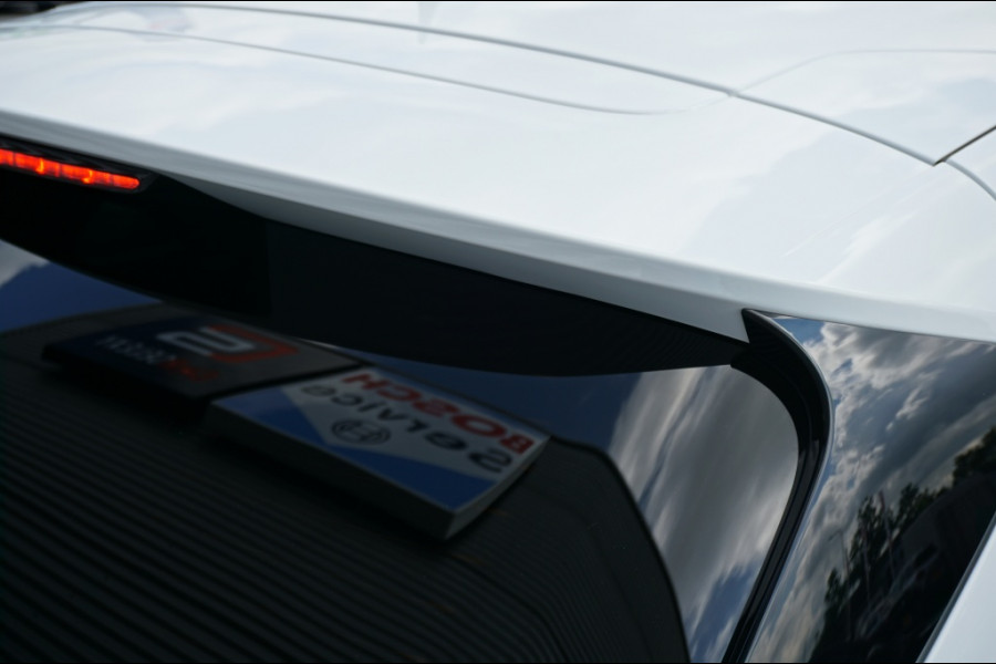 Ford Kuga 225PK PHEV Titanium AUTOM. | CAMERA | AFN. TREKHAAK | NAVI
