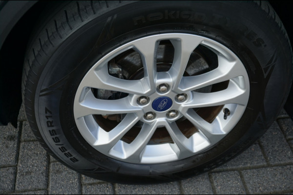 Ford Kuga 225PK PHEV Titanium AUTOM. | CAMERA | AFN. TREKHAAK | NAVI