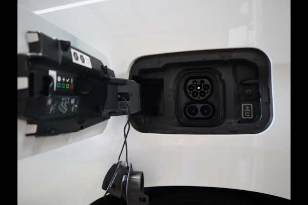 Peugeot e-Partner 50 kWh Lang L2 - Apple Carplay - Snelladen - Camera - 1e Eigenaar