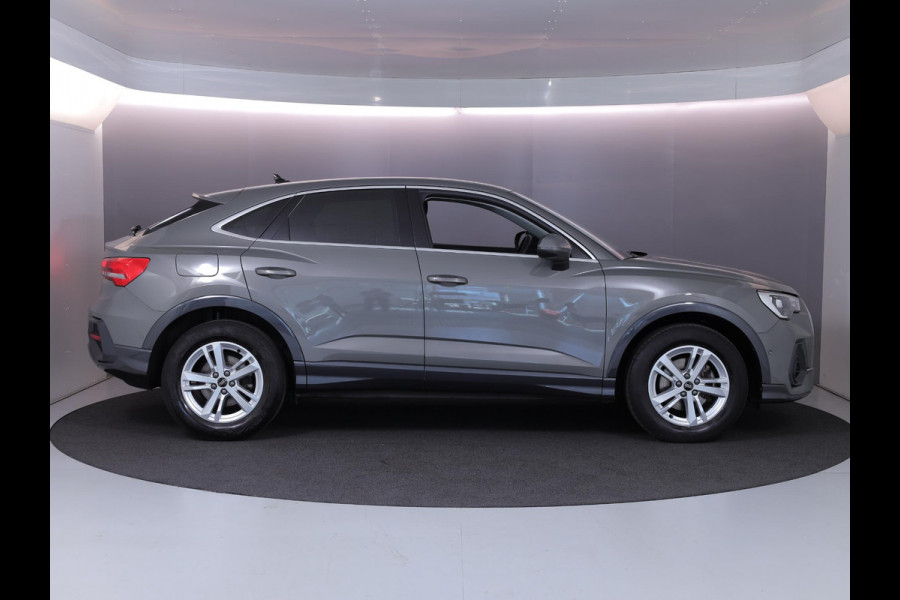 Audi Q3 Sportback 35 TFSI Pro Line 150 pk S-tronic | Navigatie via App | Parkeersensoren (Park assist) | Achteruitrijcamera | Apple Carplay/Android Auto |