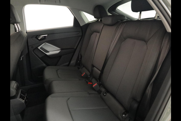 Audi Q3 Sportback 35 TFSI Pro Line 150 pk S-tronic | Navigatie via App | Parkeersensoren (Park assist) | Achteruitrijcamera | Apple Carplay/Android Auto |
