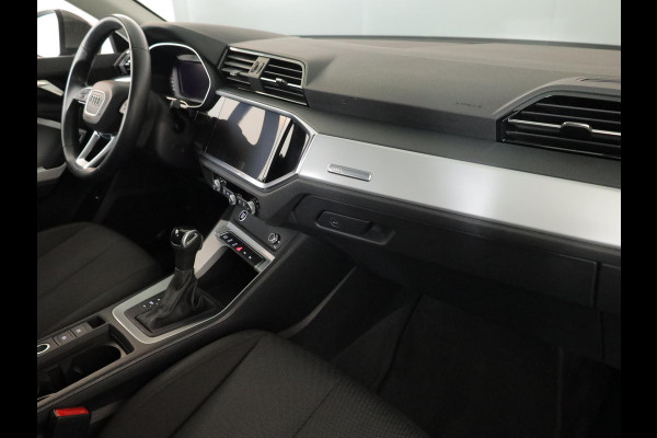 Audi Q3 Sportback 35 TFSI Pro Line 150 pk S-tronic | Navigatie via App | Parkeersensoren (Park assist) | Achteruitrijcamera | Apple Carplay/Android Auto |
