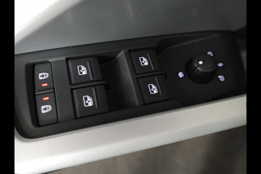 Audi Q3 Sportback 35 TFSI Pro Line 150 pk S-tronic | Navigatie via App | Parkeersensoren (Park assist) | Achteruitrijcamera | Apple Carplay/Android Auto |