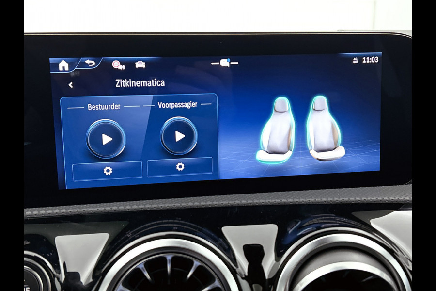Mercedes-Benz A-Klasse 250 e Business Solution AMG | AMG Line Plus pakket | Memorypakket voorstoelen | Panoramaschuifdak | Head-up display | 360° camera | AMG Line Plus pakket | Memorypakket voorstoelen | Panoramaschuifdak | Head-up display | 360° camera |
