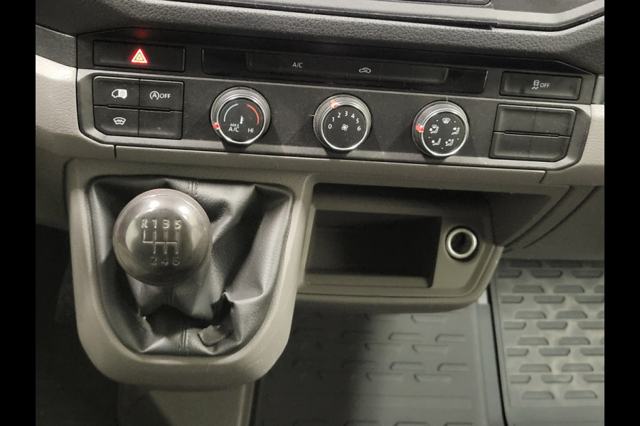 Volkswagen Crafter 2.0TDI 140pk L3/H3 3000kg Trekgewicht Euro 6!