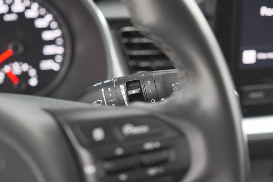 Kia Stonic 1.0 T-GDi MHEV DynamicLine | Camera | Apple Carplay | Parkeersensoren