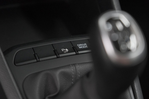 Kia Stonic 1.0 T-GDi MHEV DynamicLine | Camera | Apple Carplay | Parkeersensoren
