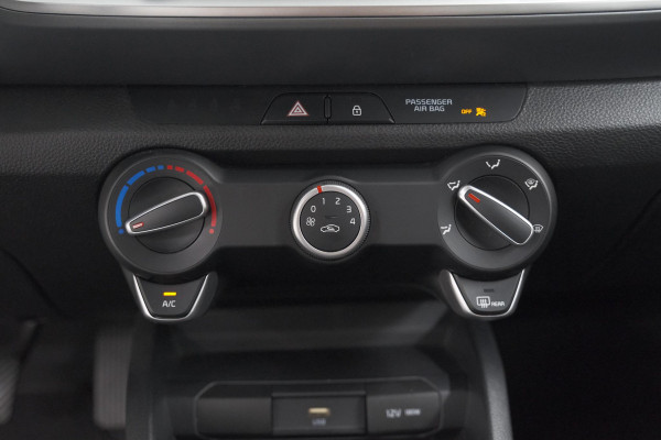Kia Stonic 1.0 T-GDi MHEV DynamicLine | Camera | Apple Carplay | Parkeersensoren