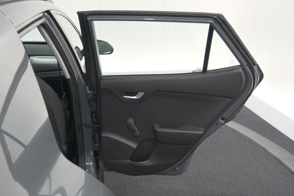 Kia Stonic 1.0 T-GDi MHEV DynamicLine | Camera | Apple Carplay | Parkeersensoren