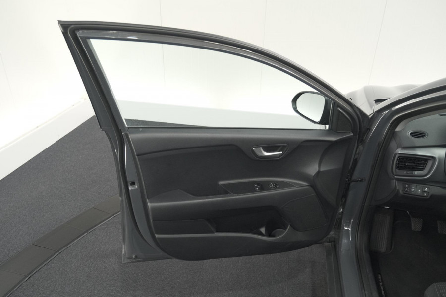 Kia Stonic 1.0 T-GDi MHEV DynamicLine | Camera | Apple Carplay | Parkeersensoren