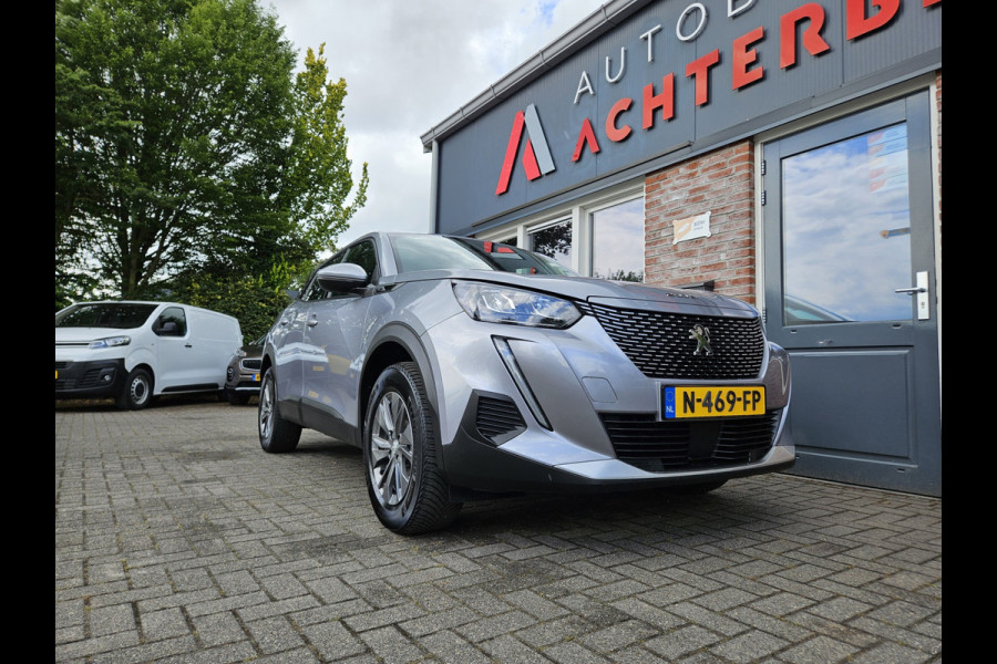 Peugeot e-2008 EV Active Pack 50 kWh SOH 97%! Carplay! NAP! Dealer Onderhouden! Airco/Clima!