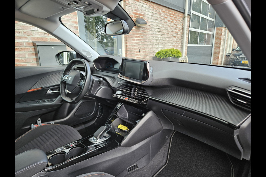 Peugeot e-2008 EV Active Pack 50 kWh SOH 97%! Carplay! NAP! Dealer Onderhouden! Airco/Clima!