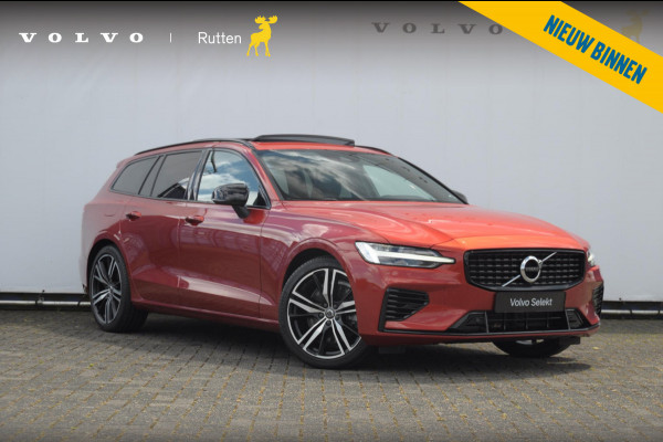 Volvo V60 T6 350PK Automaat Recharge AWD R-Design Long Range / Panoramadak / Trekhaak / Harman Kardon / 19'' velgen / Getint glas / Leder bekleed dashboard / Adaptive Cruise Control /  BLIS