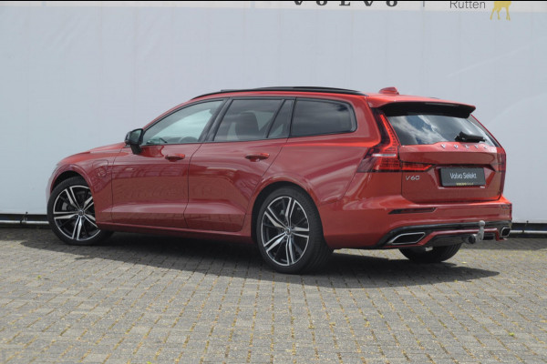 Volvo V60 T6 350PK Automaat Recharge AWD R-Design Long Range / Panoramadak / Trekhaak / Harman Kardon / 19'' velgen / Getint glas / Leder bekleed dashboard / Adaptive Cruise Control /  BLIS