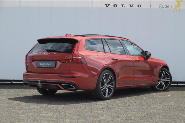 Volvo V60 T6 350PK Automaat Recharge AWD R-Design Long Range / Panoramadak / Trekhaak / Harman Kardon / 19'' velgen / Getint glas / Leder bekleed dashboard / Adaptive Cruise Control /  BLIS