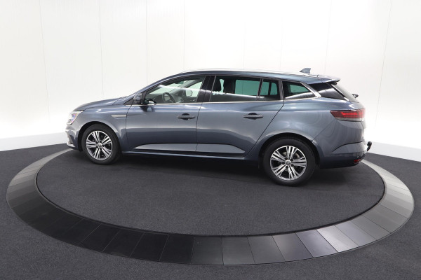 Renault Mégane Estate TCe 140 Intens | 1.700 KG Trekgewicht | Trekhaak | Camera | Head-Up Display | Dodehoekdetectie