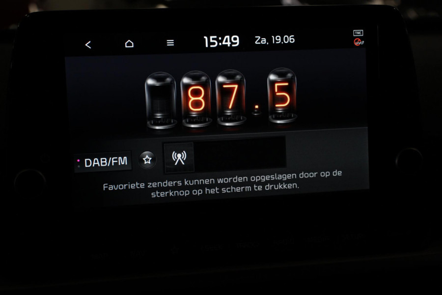 Kia Picanto 1.0 DPi Automaat DynamicPlusLine Navigatie Climate Control Camera Parkeer Sensoren Cruise control Led DAB Lichtmetalen velgen Extra getint glas
