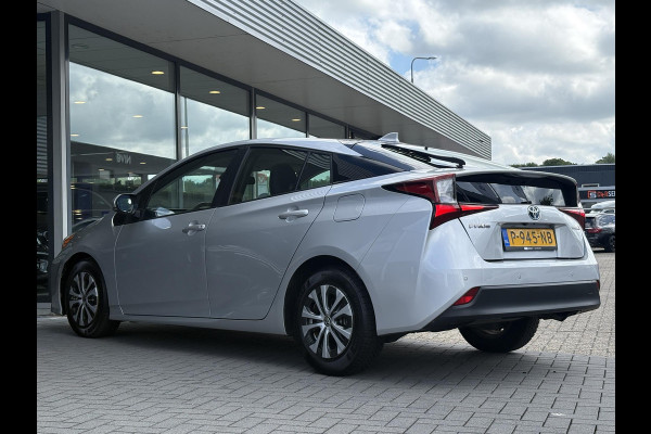 Toyota Prius 1.8 Dynamic HEV | BTW Auto | Stoelverwarming | Head-Up | Camera | Dodehoeksensoren |