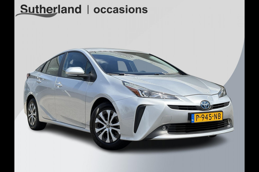 Toyota Prius 1.8 Dynamic HEV | BTW Auto | Stoelverwarming | Head-Up | Camera | Dodehoeksensoren |