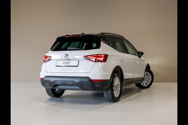 Seat Arona 1.0 TSI Style Business Connect / 110pk / Achteruitrij camera / Stoelverwarming /