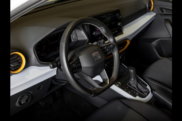Seat Arona 1.0 TSI Style Business Connect / 110pk / Achteruitrij camera / Stoelverwarming /