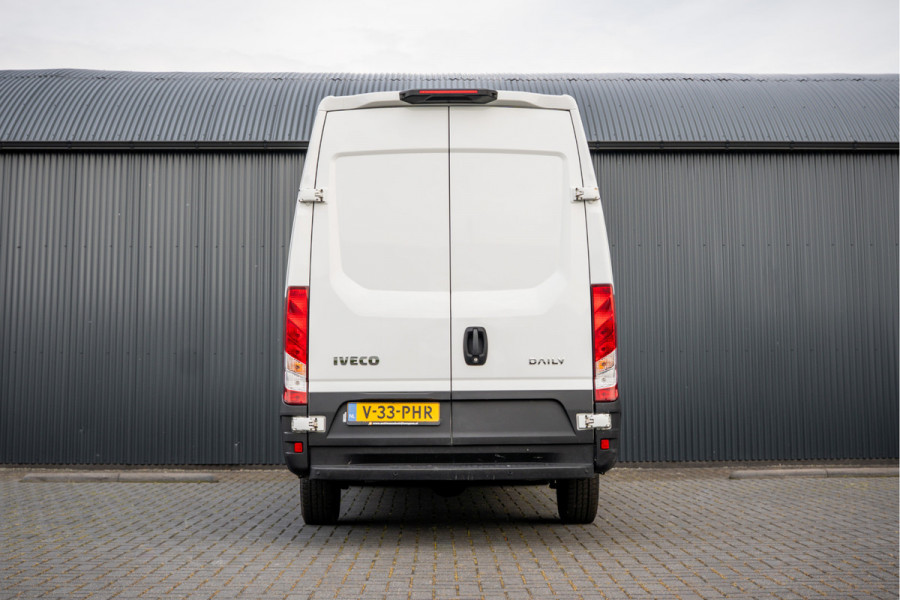 Iveco Daily **35S16 | 156 PK | 3.500KG trekgew. 3-Zits | Climate**